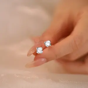 2024 perak murni 925 minimalis gaya Korea perhiasan modis bunga berlian kustom cz anting kancing untuk wanita