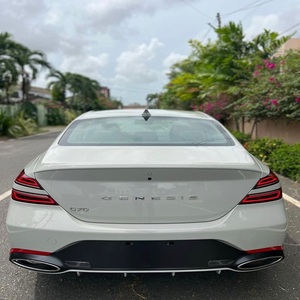 Trendy G- ene-si-s G 70 AWD 2.5T Sport - Product Image 2