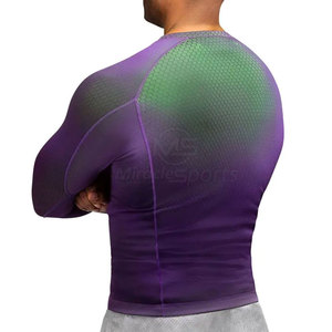 Último diseño Venta caliente Hombres Camisas de compresión Cómodo Fitness Wear Hombres Camisas de compresión - Product Image 2