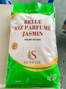 ข้าวหอมมะลิพรีเมียม ข้าวขาวเมล็ดยาว ข้าวหอมมะลิเวียดนาม เมล็ดยาว บรรจุถุงขนาด 1 กก. 5 กก. 25 กก. และ 50 กก. - Product Image 3