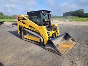 Chargeuse compacte sur chenilles GEHL VT320 2023 avec moteur, boîte de vitesses, PLC et pompe - Haute efficacité opérationnelle - Product Image 1