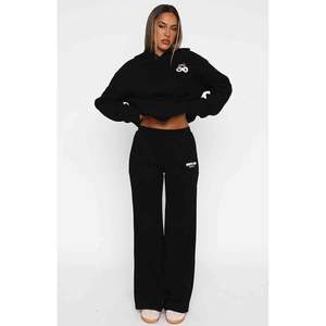 Ensemble de survêtement pour femmes, hiver, uni, brodé, long, 2 pièces, à capuche, respirant, couleurs personnalisées - Product Image 6