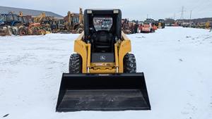 Chargeuse sur pneus John Deere 240-II de 2004 - Product Image 6