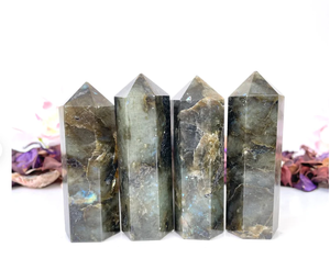 Torre de cristal de piedra de labradorita natural al por mayor tetraedro de labradorita grande para curación y decoración - Product Image 6