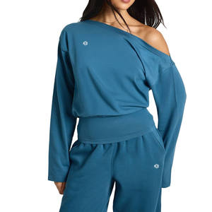 Ensemble de détente pour femmes, épaules dénudées, manches longues, pantalon large, tissu en maille douce, fournisseur de fabrication OEM de marque privée - Product Image 3