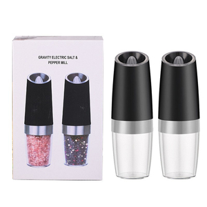 Set di 2 Macinapepe e Saliera Elettrici a Gravità, Alimentati a Batteria, per Ristoranti - Product Image 6