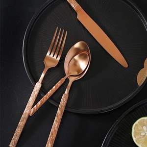 Metal Cutlery Set With Different designs perfect for contemporary lifestyle kitchens apartments restaurants dining <b>spaces</b> usage - Product Image 3