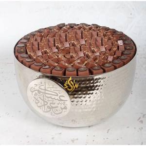 Dernier modèle Bol de service en métal doré avec date Plat à fruits au design martelé pour les fêtes servant du chocolat et des sucreries Présentoir - Product Image 3