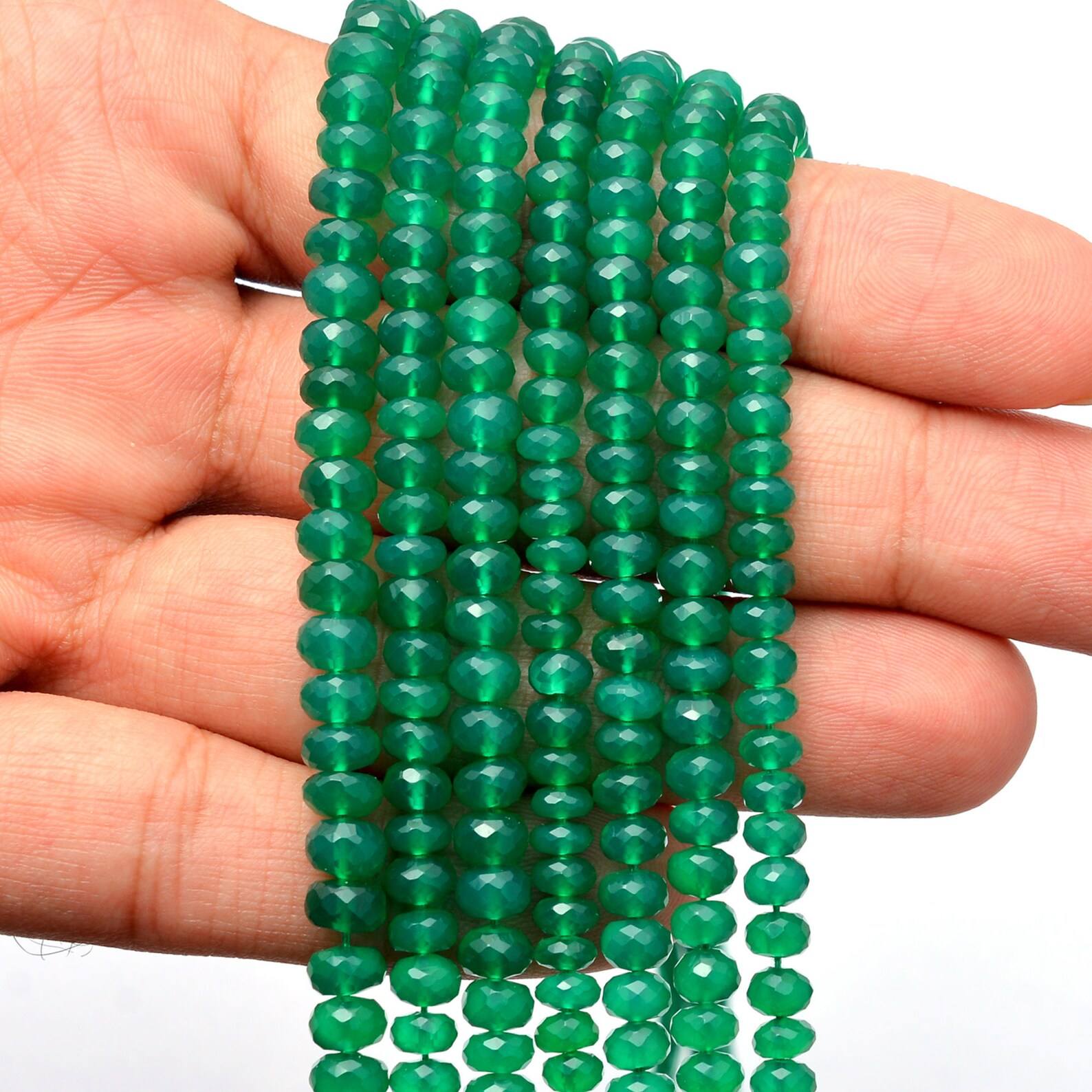 สีเขียว