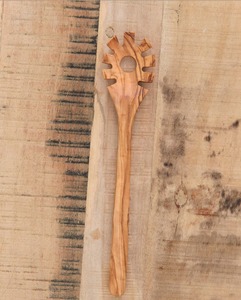 Cuillère à pâtes en bois d'olivier - Product Image 2