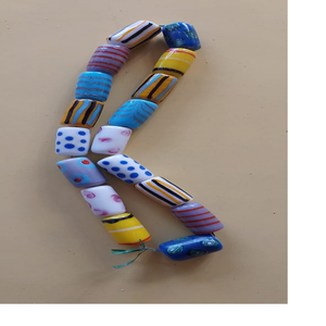 Perles en verre sur mesure à thème de fleur en grande taille, adaptées aux créateurs de bijoux vénitiens et aux magasins de perles vénitiens - Product Image 5