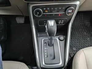 2019 EcoSport II รุ่นปรับโฉม ไมล์น้อย เครื่องยนต์สมบูรณ์ ระบบเกียร์อัตโนมัติ หลังคาพาโนรามา ไฟหน้า LED - Product Image 5