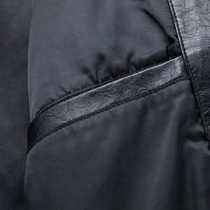 Chaqueta Casual de Cuero Genuino de Alta Calidad para Hombre, Estilo Urbano, Larga, Negra Teñida, con Cinturón, Venta al Por Mayor - Product Image 4