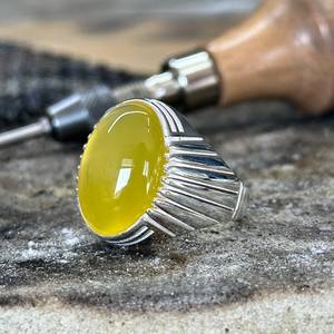 Bague en argent agate jaune pour homme Bague cadeau en pierre précieuse jaune brillante naturelle - Product Image 2