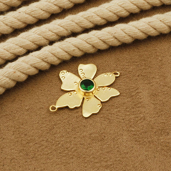 4.มรกตควอตซ์