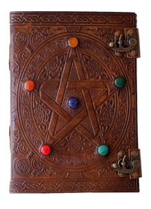 Pentagramme charbon de bois cuir Journal grand celtique en relief à la main serrure Grimoire cahier Logo personnalisé pierre écriture relié cadeau - Product Image 2