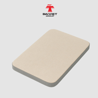 Panneau décoratif en PVC de charbon de bambou de 17mm pour armoires de chambre à coucher Finition brillante Densité 0.55g/cm3 Feuilles de plastique de taille 1220x2440mm