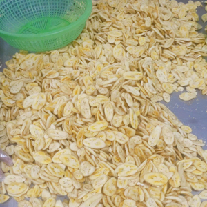 Chips de Jackfruit Crujientes y Secos, Fritos al Vacío, Snack Tropical para Exportación - Product Image 1