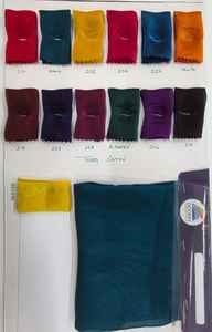 Tissu satiné 100% nylon - brillant et doux, poids moyen, tissage uni pour vêtements et habillement pour femmes et filles - Product Image 3