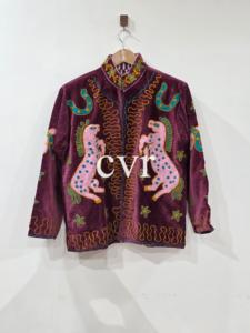 เสื้อโค้ทกำมะหยี่ปักมือ คอจีน แขนยาว ลายสัตว์ สไตล์จีน เสื้อคลุมสำหรับผู้หญิง ไซส์พลัส เสื้อผ้าฤดูหนาว - Product Image 1