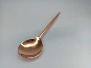 Juego de cubiertos modernos de lujo Acabado en cobre Utensilios de acero inoxidable para bodas y fiestas para servir alimentos - Product Image 2