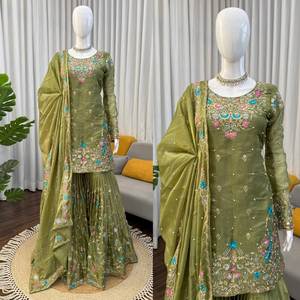 Conjunto de Traje Sharara Anarkali de Seda JMC para Mujer con Dupatta Bordada, Ropa Étnica Festiva - Product Image 2