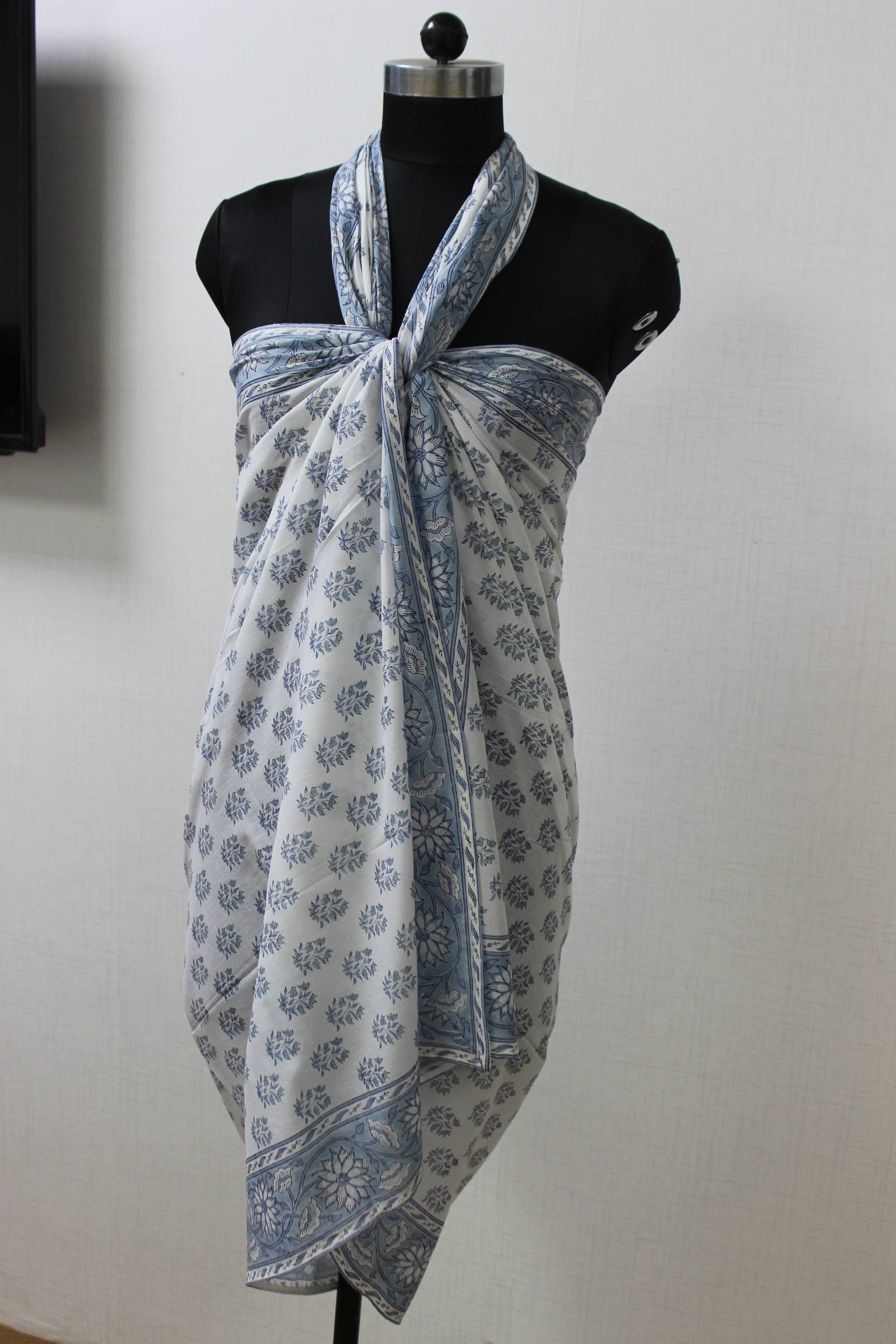 ท้องฟ้าสีฟ้า