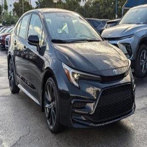 Toyota Corolla SE 2023 d'occasion en excellent état, automatique, turbo, cuir, jantes R16, coupé, conduite à gauche, toit ouvrant, caméra de recul 360°, norme Euro II. - Product Image 6