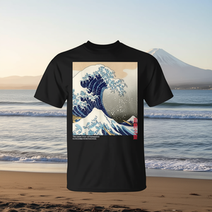 เสื้อยืดลายคลื่นยักษ์นอกชายฝั่งคานากาวะ ภาพวาดชื่อดังของญี่ปุ่น โปรโมชั่นลายกราฟิกศิลปะคลื่นญี่ปุ่น - Product Image 3