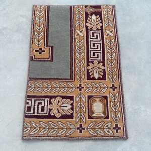 Tapis turc 1,3 x 2,1 pieds, petit tapis vintage, tapis patchwork marron gris - Product Image 1