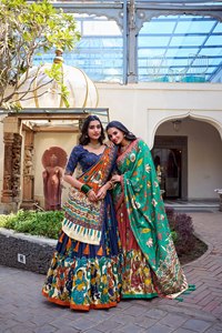Hermoso Lehenga Choli Con Kalamkari Con Trabajo De Aluminio - Product Image 5