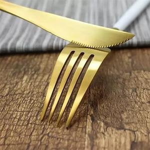 Ensemble de couverts élégants à poignée blanche pour table à manger, cuisine, fêtes de mariage et usage quotidien Couverts élégants d'Inde - Product Image 3