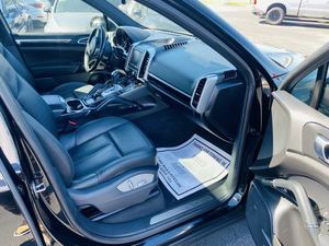 ปอร์เช่ คาเยนน์ ปี 2014 พร้อมจัดส่ง - Product Image 2