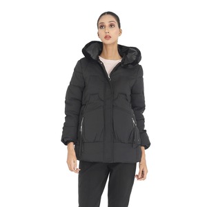 2025 New Fashion Trend Warm Padded Puffer Jacket <b>Black</b> Short Women Quilted <b>Fur</b> <b>Coat</b> Winter <b>Hooded</b> Puffer <b>Coat</b> - Product Image 1