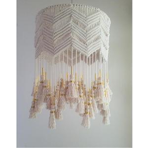Pantalla de lámpara de macramé blanco de algodón tejido a mano de nuevo diseño de estilo bohemio con borlas para decoración de candelabros - Product Image 4