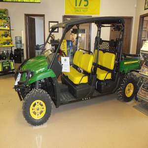 Véhicule utilitaire John Deere RTV abordable en stock maintenant parfait pour le travail et les aventures en plein air Meilleur prix disponible à la vente - Product Image 5