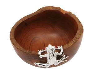 Cuenco de madera tradicional con mango de metal, forma redonda clásica, perfecto para servir platos culturales, sopas y comida casera fresca - Product Image 4