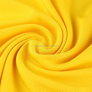 Maillot de basket-ball jaune de haute qualité pour hommes Logo d'équipe personnalisé Conception Vêtements de sport respirants Vente en gros de vêtements de basket-ball - Product Image 6