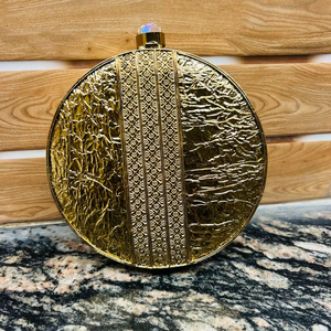 กระเป๋าคลัทช์ทำด้วยมือทองเหลืองพร้อมตัวฝังมุกสำหรับผู้หญิงกระเป๋าคลัทช์ขนาดเล็กทำจากทองเหลืองมุกสำหรับเจ้าสาว - Product Image 6