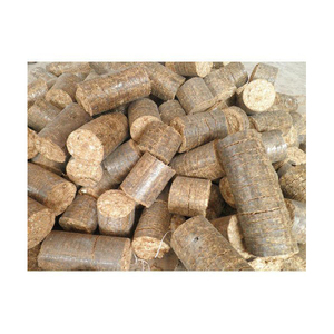 Fourniture directe en vrac Briquettes de bois Pini Kay/RUF 10kg Emballage Copeaux de bois DIN et bois de chauffage pour modèle de lieu de vente - Product Image 4