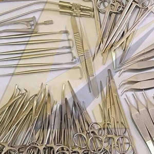 Instruments chirurgicaux de chirurgie plastique Ensemble de 72 pièces Kit The Basis Off Instruments chirurgicaux par SUAVE SURGICAL INSTRUMENTS - Product Image 2