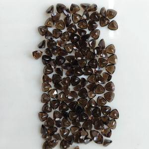 Piedras Preciosas Red Mountain Gems, Cuarzo Ahumado Natural de 6MM, Corte Trillón, Piedra Preciosa Suelta de la Mejor Calidad para Joyería - Product Image 3