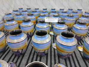 Urna de cremación funeraria para adultos, urna de cremación de latón hecha a mano para cenizas de humanos, grande, 220cu - Product Image 6