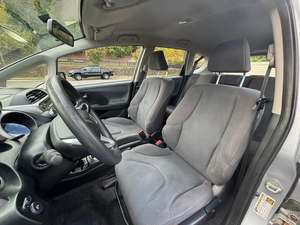 Base de ajuste 2013 Ho-n-da perfectamente usada - Product Image 3