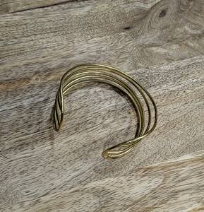 Bracelets de manchette filaires en laiton Boutons de manchette de haute qualité Meilleur accessoire de mode pour les tenues de fête - Product Image 2