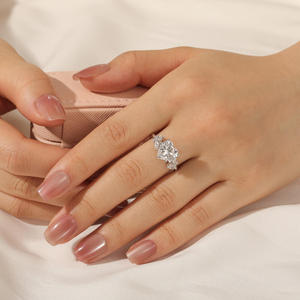 Jeulia Classic Custom Heart <b>Cluster</b> <b>Crystal</b> Ring - Product Image 6