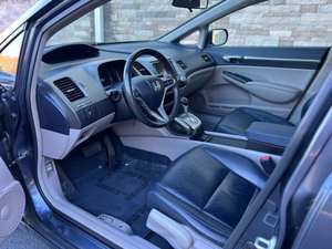 Honda Civic EX-L 2010 Usado en Buen Estado, Volante a la Izquierda - Product Image 2