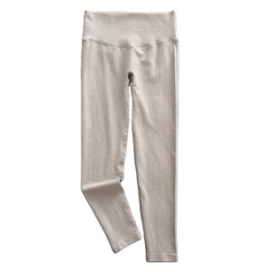 Traje de Yoga de tres piezas de cintura alta para mujer, conjunto de ropa deportiva con logotipo personalizado, traje de fitness transpirable con patrón sólido, cierre de cordón - Product Image 4