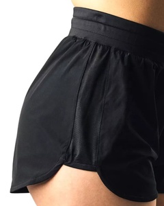 Short léger pour femmes disponible dans tous les types de polyester et de coton avec ceinture élastique short de sport - Product Image 3