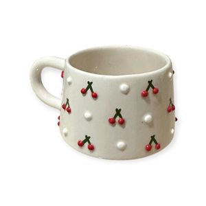 Taza de cerámica hecha a mano-Elegancia natural cereza y sofisticación combinadas - Product Image 3